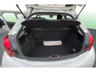 Peugeot 208 PureTech 110 S&S Tech Edition 81 kW (110 CV)