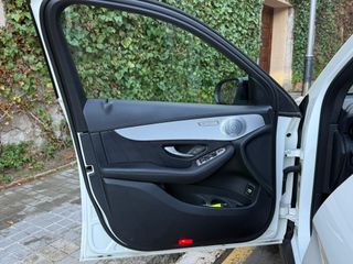 MERCEDES-BENZ Clase GLC 300 4MATIC con 258CV