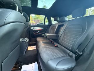 MERCEDES-BENZ Clase GLC 300 4MATIC con 258CV