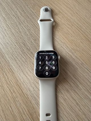 Apple Watch Series 8 41mm Starlight Aluminium