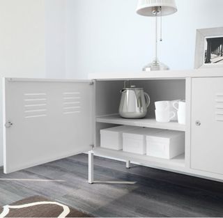 Armario Ikea PS Metal blanco con llave