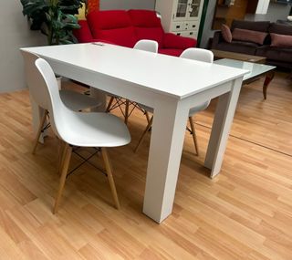 Mesa Comedor + 4 Sillas Nórdicas
