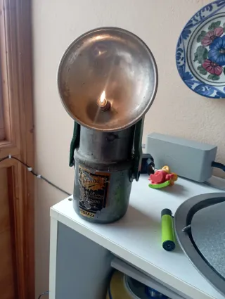 Lámpara de carburo Fisma