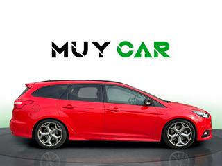 Ford Focus SportBreak 2.0 EcoBoost ST 184 kW (250 CV)