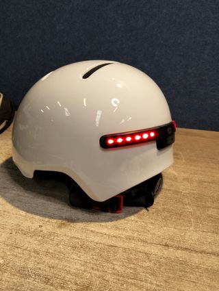 Casco de bicicleta para patinete eléctrico urbano para adulto, luz
