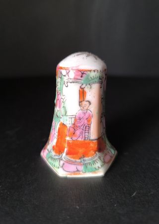 Conjuntos Saleiros Figuras Orientais Macau