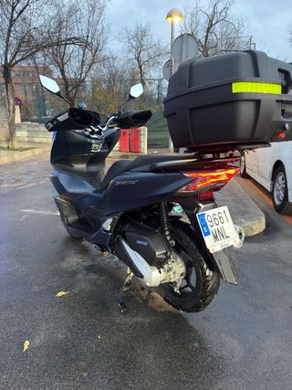 Honda PCX 2024 Azul 10.800 km
