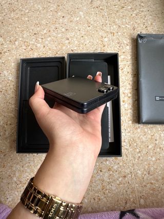 Samsung Galaxy Z Flip 7 Nero Nuovo