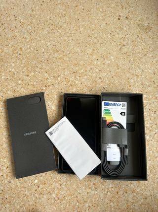 Samsung Galaxy Z Flip 7 Nero Nuovo