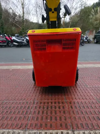 Cortacésped Outis Wolf PKTS 46