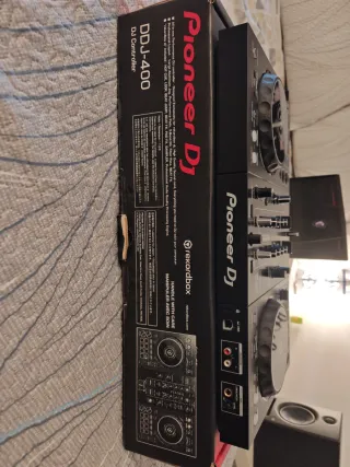 Controlador DJ Pioneer DDJ-400