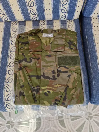 Uniforme Airsoft, talla 1C