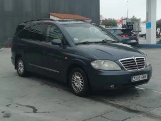 SsangYong Rodius 2010