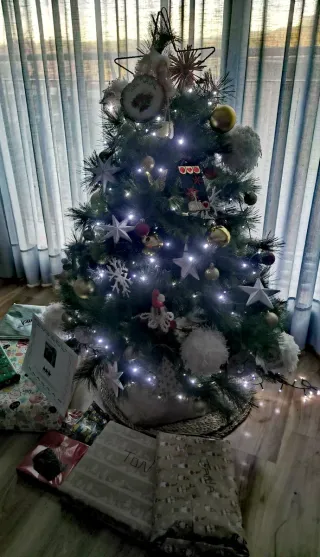 Árbol de Navidad 120cm altura frondoso