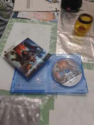 Dragon's Dogma 2 PS5 ESTUCHE HOLOGRAFICO
