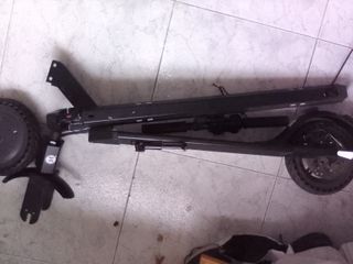 Patinete eléctrico para piezas