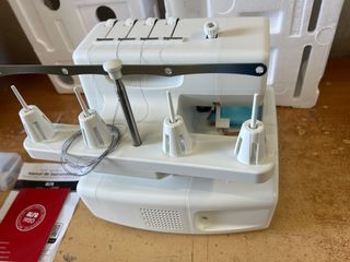 Alfa 8707 plus Overlock nueva
