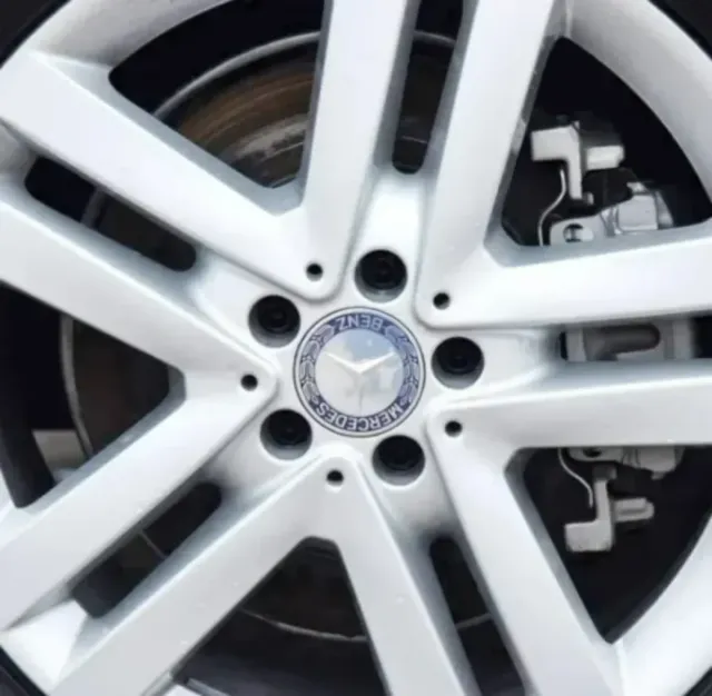 4 TAPABUJES RUEDA LLANTA UNIVERSAL MERCEDES 75MM