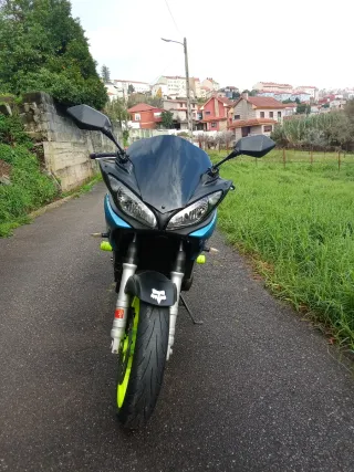 Yamaha FZ6 Fazer 600cc 98cv
