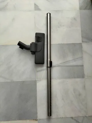 Aspiradora Rowenta Roja 2000W