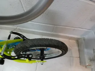 Bicicleta infantil B-PRO con barra