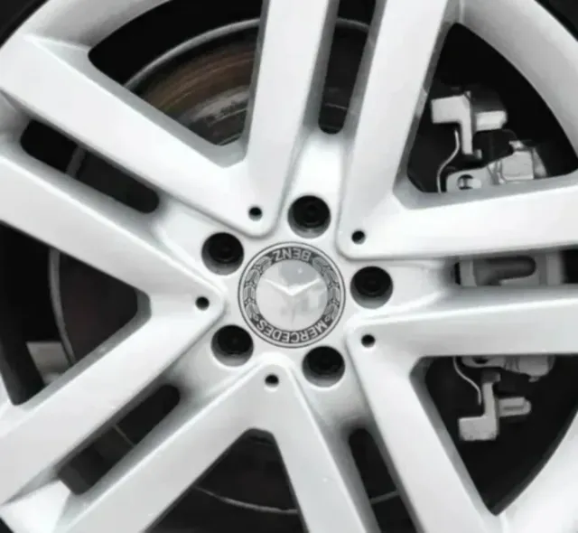 4 TAPABUJES CENTROS RUEDA LLANTA UNIVERSALES 75MM