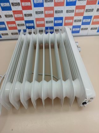 Radiador aceite 2000W 9 módulos bajo consumo - Cecotec