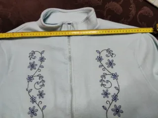 Felpa vintage azzurra calda