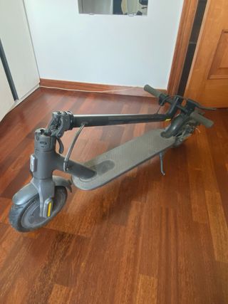 Patinete Eléctrico Xiaomi Essential