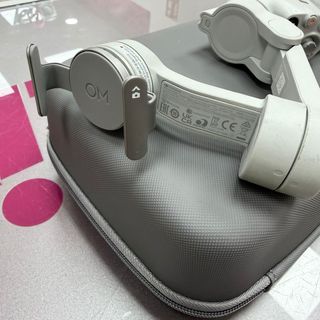 Fotografía Estudio DJI OSMO MOBIEL SE + puluz microphone