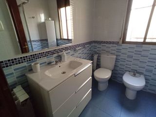 Piso en alquiler en Palos de Moguer en Madrid