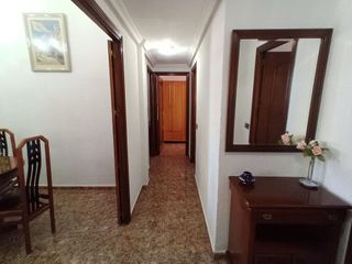 Piso en alquiler en Palos de Moguer en Madrid