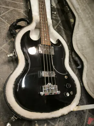 Bajo Eléctrico Gibson SG Negro