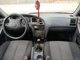 Hyundai Elantra 2003