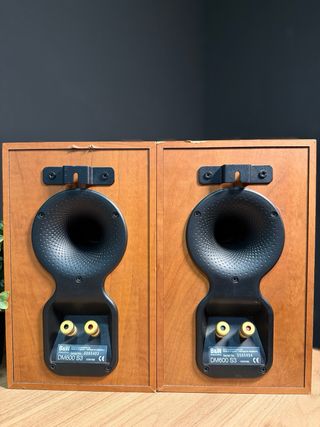 B&W DM600 S3 – Altavoces Hi-Fi de referencia.