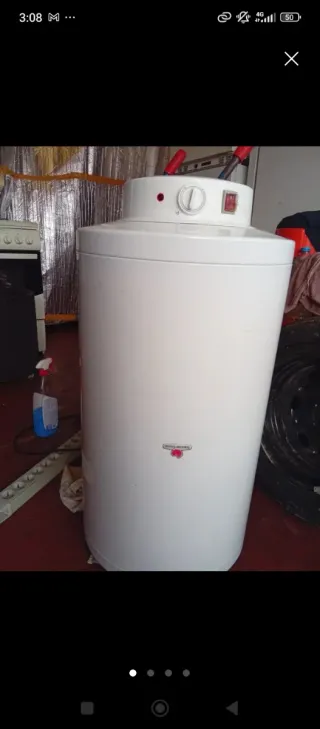 Termo calentador blanco y negro