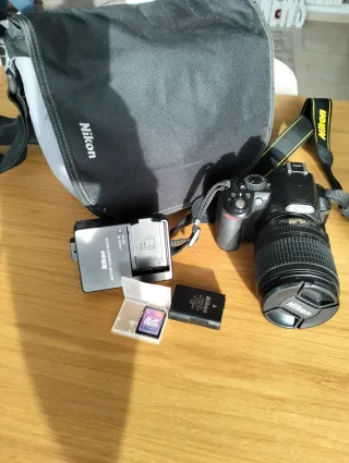 Cámara Reflex Nikon D3100 Negra