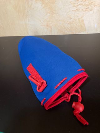 Astuccio porta borraccia blu e rosso