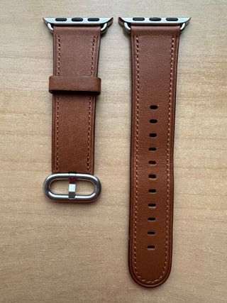 Apple Watch 38mm. Saddle Brown Classic Buckle