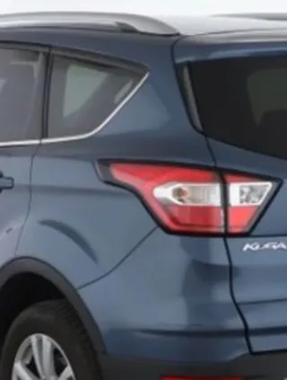 Piloto trasero izquierdo Ford Kuga 2019