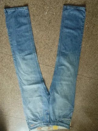 4 Pantalones Jeans Camel Active