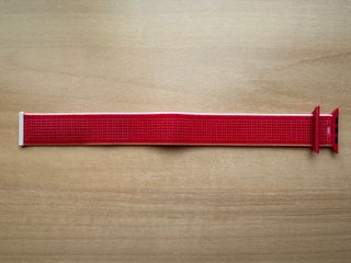 Apple Watch 45mm. Product Red Sport Loop