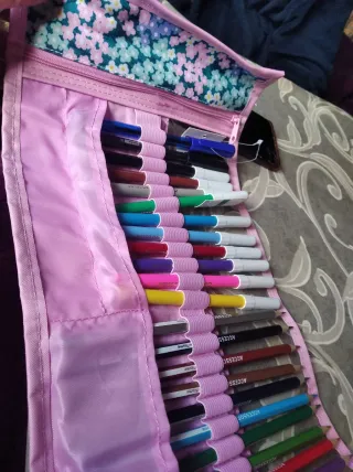 Estuche Benetton enrollable nuevo