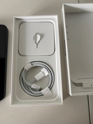 iPhone 14 256GB Negro