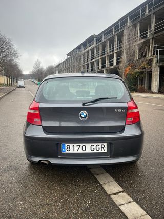 BMW Serie 1 118d 2008