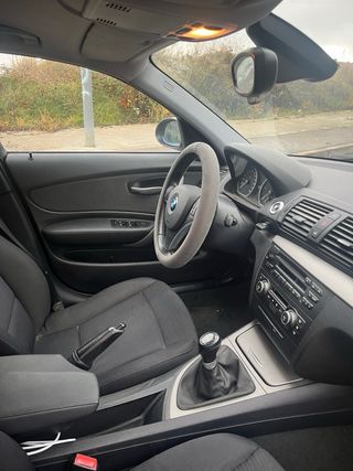BMW Serie 1 118d 2008