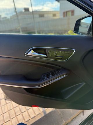 Mercedes-Benz GLA 250 4matic