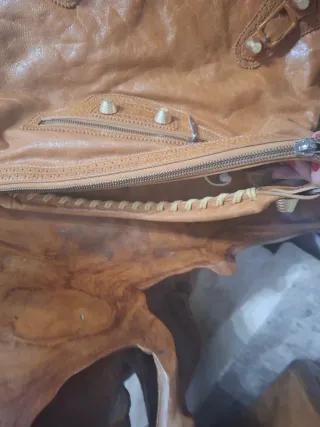 Borsa Balenciaga a spalla in pelle marrone