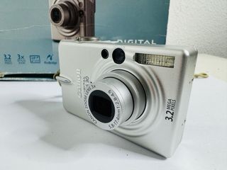 Canon IXUS 30 Cámara Digital 3.2MP Plata