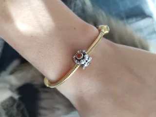 Charm Pandora Flor Cornalina Plata Auténtico